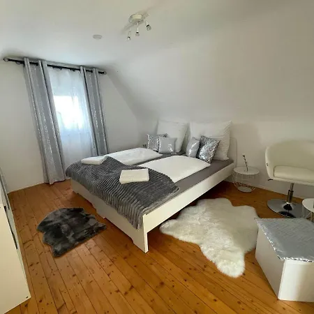 Barbarosa 3 Baucheim 105qm דירה